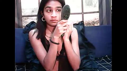 Snapshot of cherryindian4u69 chatting on 8, 2, 2025 leah online show from 8, 2, 2025