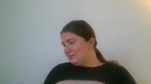 Snapshot of cherryjune chatting on 19, 12, 2025 CherryJune online show from 19, 12, 2025