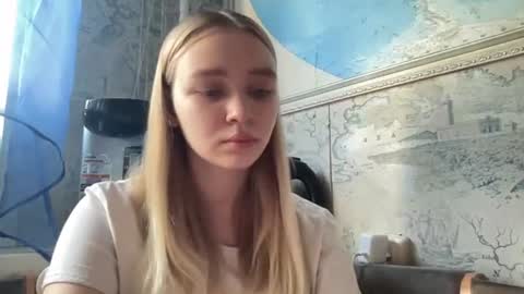 Snapshot of cherryleija chatting on 25, 6, 2026 Lei online show from 25, 6, 2026
