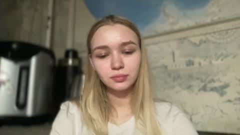 Snapshot of cherryleija chatting on 25, 6, 2026 Lei online show from 25, 6, 2026