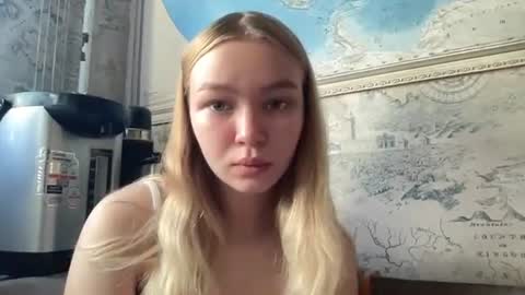 Snapshot of cherryleija chatting on 6, 7, 2026 Lei online show from 6, 7, 2026