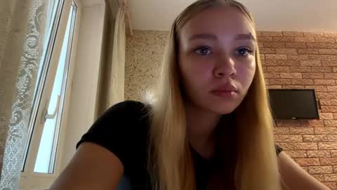 Snapshot of cherryleija chatting on 16, 7, 2026 Lei online show from 16, 7, 2026