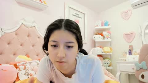 Snapshot of cherrymafer666 chatting on 24, 12, 2024 cherrycute666 online show from 24, 12, 2024