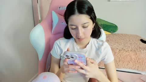 Snapshot of cherrymafer666 chatting on 10, 1, 2025 cherrycute666 online show from 10, 1, 2025