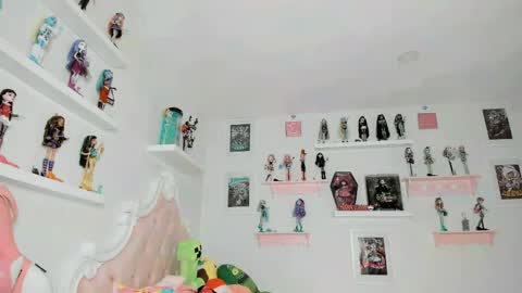Snapshot of cherrymafer666 chatting on 8, 5, 2026 cherrycute666 online show from 8, 5, 2026