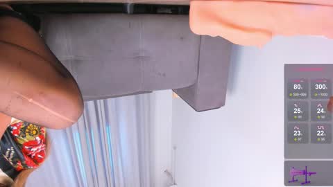 Aisu online show from 5, 3, 2025