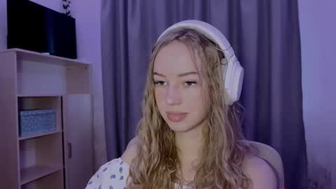 Evie online show from 29, 10, 2025