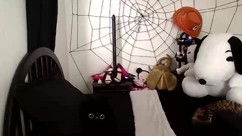 Snapshot of cherrywitchy chatting on 15, 10, 2025 Cherry online show from 15, 10, 2025