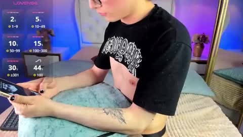 Snapshot of cherryy_boy chatting on 24, 10, 2025 Matias online show from 24, 10, 2025