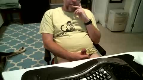 Snapshot of chesbayboy chatting on 28, 5, 2026 chesbayboy online show from 28, 5, 2026