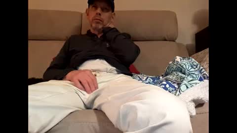 Snapshot of chevy69 chatting on 11, 3, 2025 chevy69 online show from 11, 3, 2025
