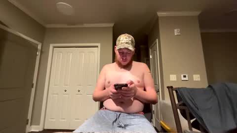 Snapshot of chevycamaro1978 chatting on 14, 2, 2025 chevycamaro1978 online show from 14, 2, 2025