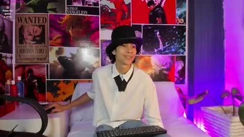 Snapshot of cheys_mast chatting on 15, 5, 2026 Cheys online show from 15, 5, 2026