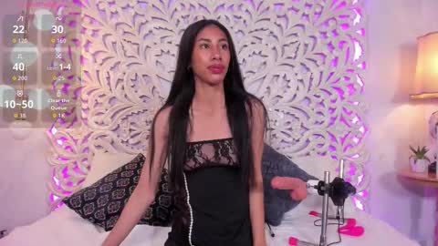 Snapshot of chiara_evanns chatting on 1, 10, 2025 Caro online show from 1, 10, 2025