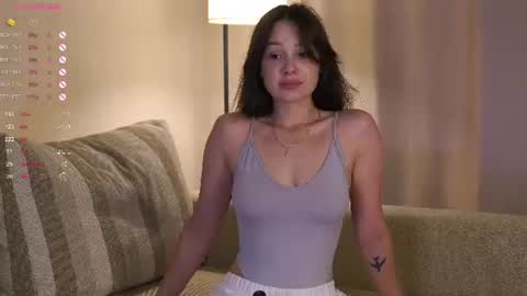 Nicole online show from 27, 7, 2026