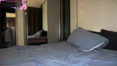 Snapshot of chillstella chatting on 10, 5, 2026 Call me Stelz online show from 10, 5, 2026