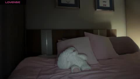 Snapshot of chillstella chatting on 19, 5, 2026 Call me Stelz online show from 19, 5, 2026