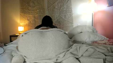 yoursensualparadise online show from 5, 11, 2025