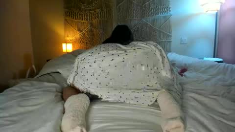 yoursensualparadise online show from 7, 11, 2025