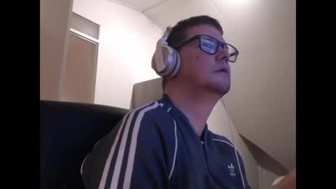 chillzonecam online show from 14, 3, 2026