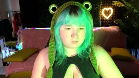 Snapshot of chimberwol chatting on 9, 9, 2025 Chim-Chim online show from 9, 9, 2025