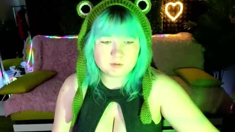 Snapshot of chimberwol chatting on 17, 9, 2025 Chim-Chim online show from 17, 9, 2025