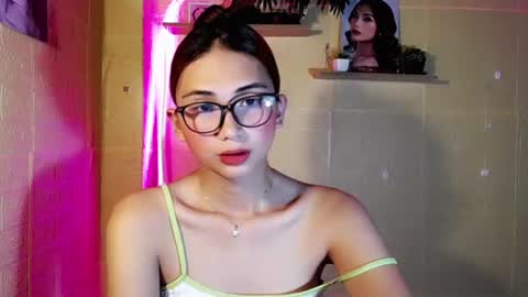 Snapshot of chinitaluxe chatting on 24, 6, 2026 Chinita online show from 24, 6, 2026