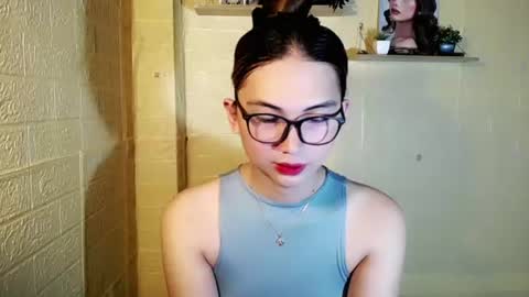 Snapshot of chinitaluxe chatting on 4, 8, 2026 Chinita online show from 4, 8, 2026