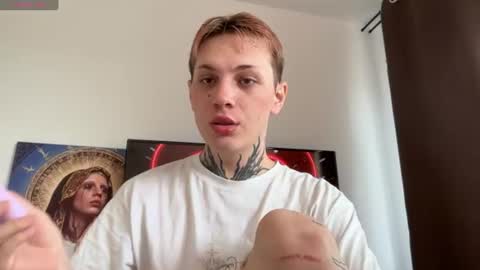 Chloe INDEPENDENT MODEL online show from 14, 7, 2026