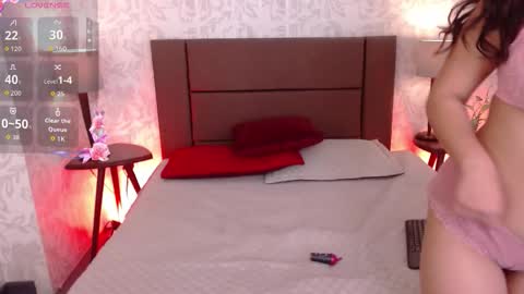 Snapshot of chloe014_ chatting on 3, 3, 2026 Chloe online show from 3, 3, 2026