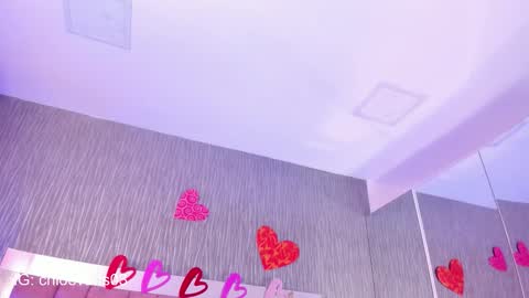 Snapshot of chloe__evans_ chatting on 28, 9, 2025 Chloe online show from 28, 9, 2025