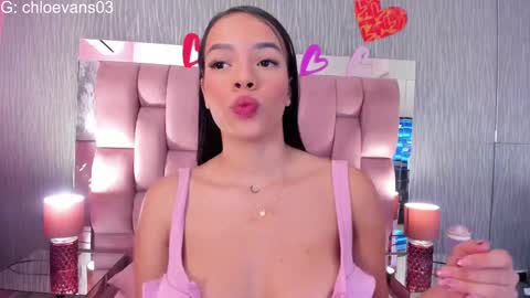 Snapshot of chloe__evans_ chatting on 6, 10, 2025 Chloe online show from 6, 10, 2025