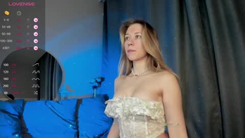 Chloe online show from 3, 3, 2025