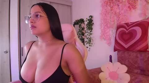 chloe__moon_ online show from 19, 6, 2026