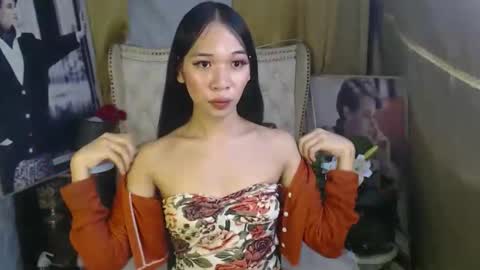 chloe_bilat online show from 25, 11, 2025