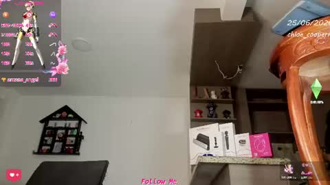 chloe_cooperr online show from 25, 6, 2026