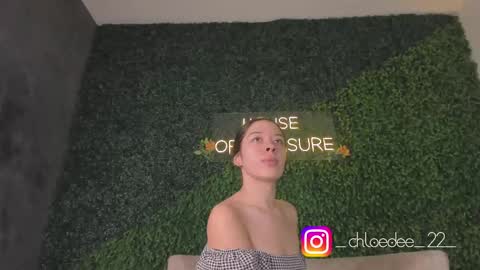 Chloe online show from 20, 9, 2025