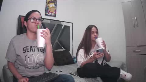 Snapshot of chloe_hotx chatting on 21, 9, 2025 Chloe and Danna online show from 21, 9, 2025