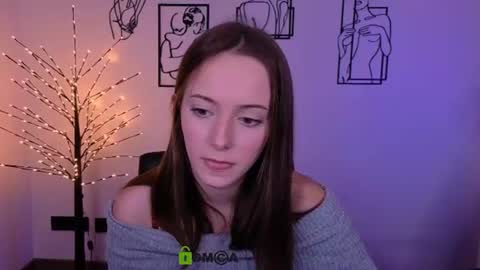 Snapshot of chloe_ley chatting on 19, 7, 2026 chloe_ley online show from 19, 7, 2026