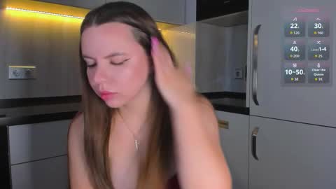 Chloe online show from 13, 10, 2025