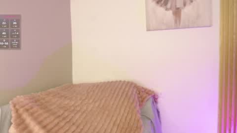 Snapshot of chloe_peach_ chatting on 17, 4, 2026 chloe_peach_ online show from 17, 4, 2026