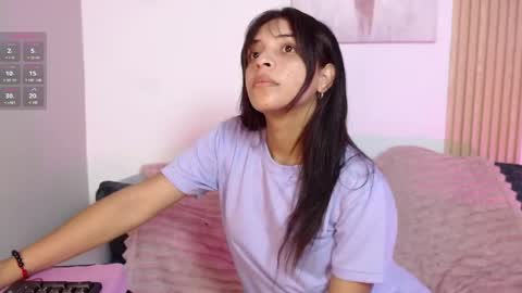 Snapshot of chloe_peach_ chatting on 27, 4, 2026 chloe_peach_ online show from 27, 4, 2026