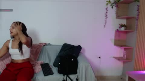 Snapshot of chloe_peach_ chatting on 21, 5, 2026 chloe_peach_ online show from 21, 5, 2026