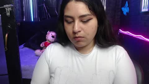 Snapshot of chloe_smith5 chatting on 20, 5, 2026 chloe_smith5 online show from 20, 5, 2026