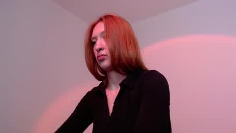 Snapshot of chloe_snoww chatting on 27, 2, 2025 cloes online show from 27, 2, 2025