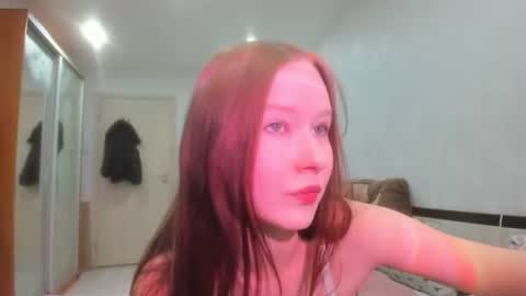 Snapshot of chloe_wifey chatting on 4, 11, 2025 chloe wifey online show from 4, 11, 2025