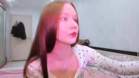Snapshot of chloe_wifey chatting on 14, 11, 2025 chloe wifey online show from 14, 11, 2025