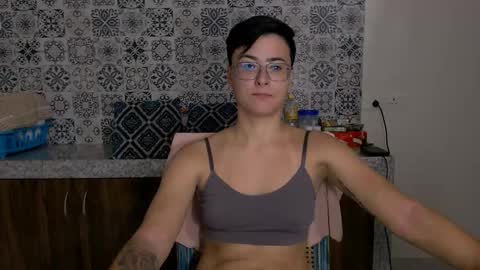 Eva and Sandra online show from 7, 3, 2025