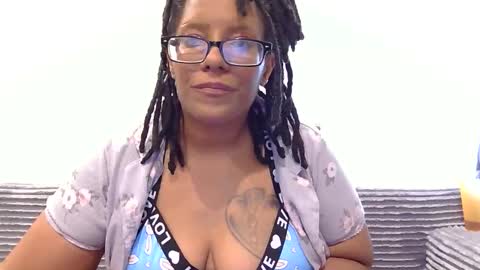 Snapshot of chloeclapper24 chatting on 15, 3, 2026 Chloe online show from 15, 3, 2026