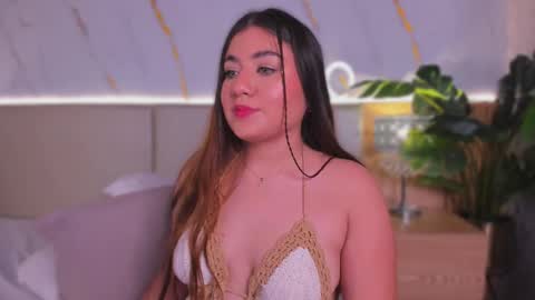 Chloee online show from 17, 10, 2025